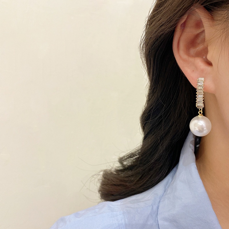 Khuyên Tai Dài Đính Kim Cương Ngọc Trai Nhân Tạo Phong Cách Hàn Quốc Mới