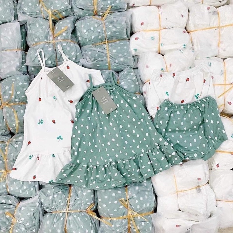 Set váy cho bạn gái