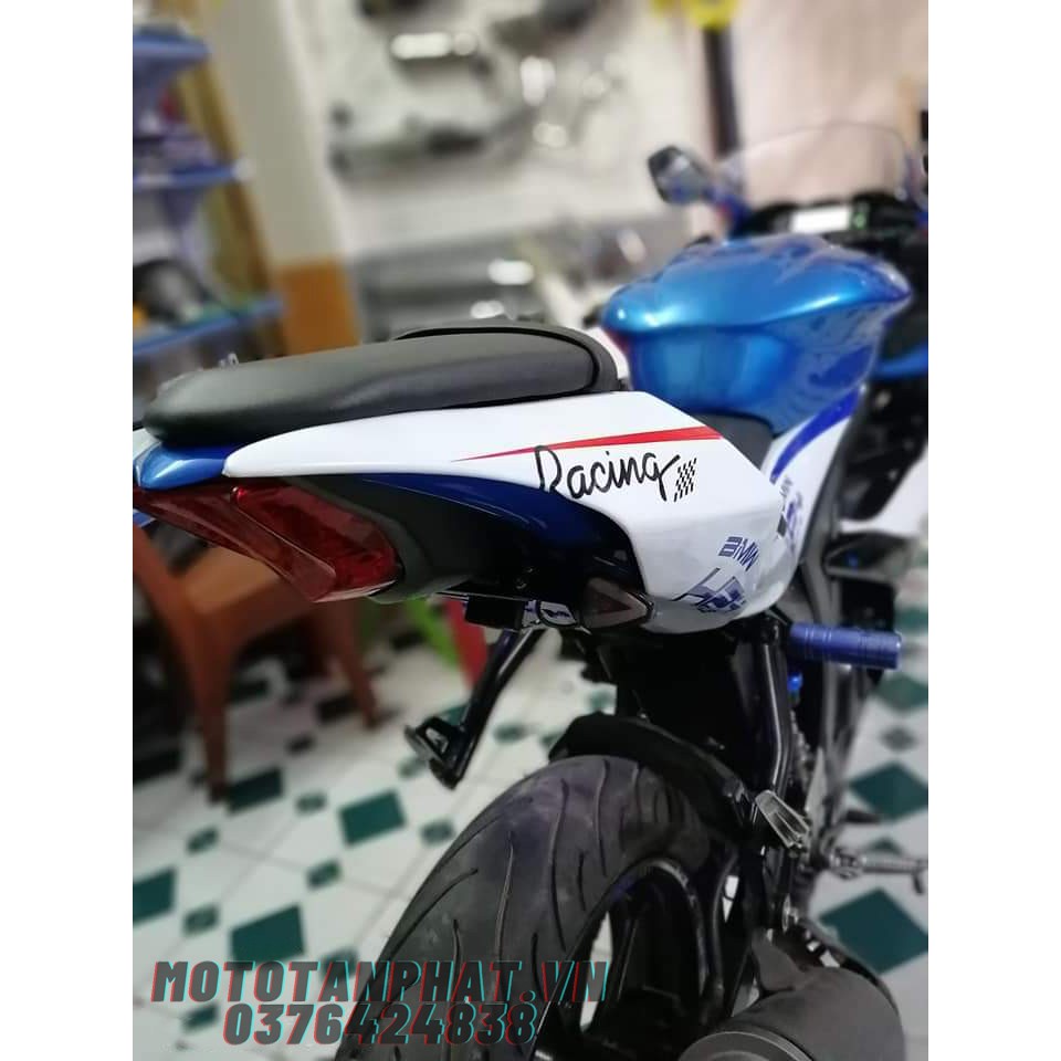 Ốp đuôi kiểu r1 liền khối GSX 150 lắp như zin.