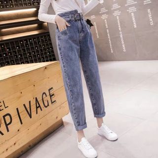 Quần jeans cạp lệch