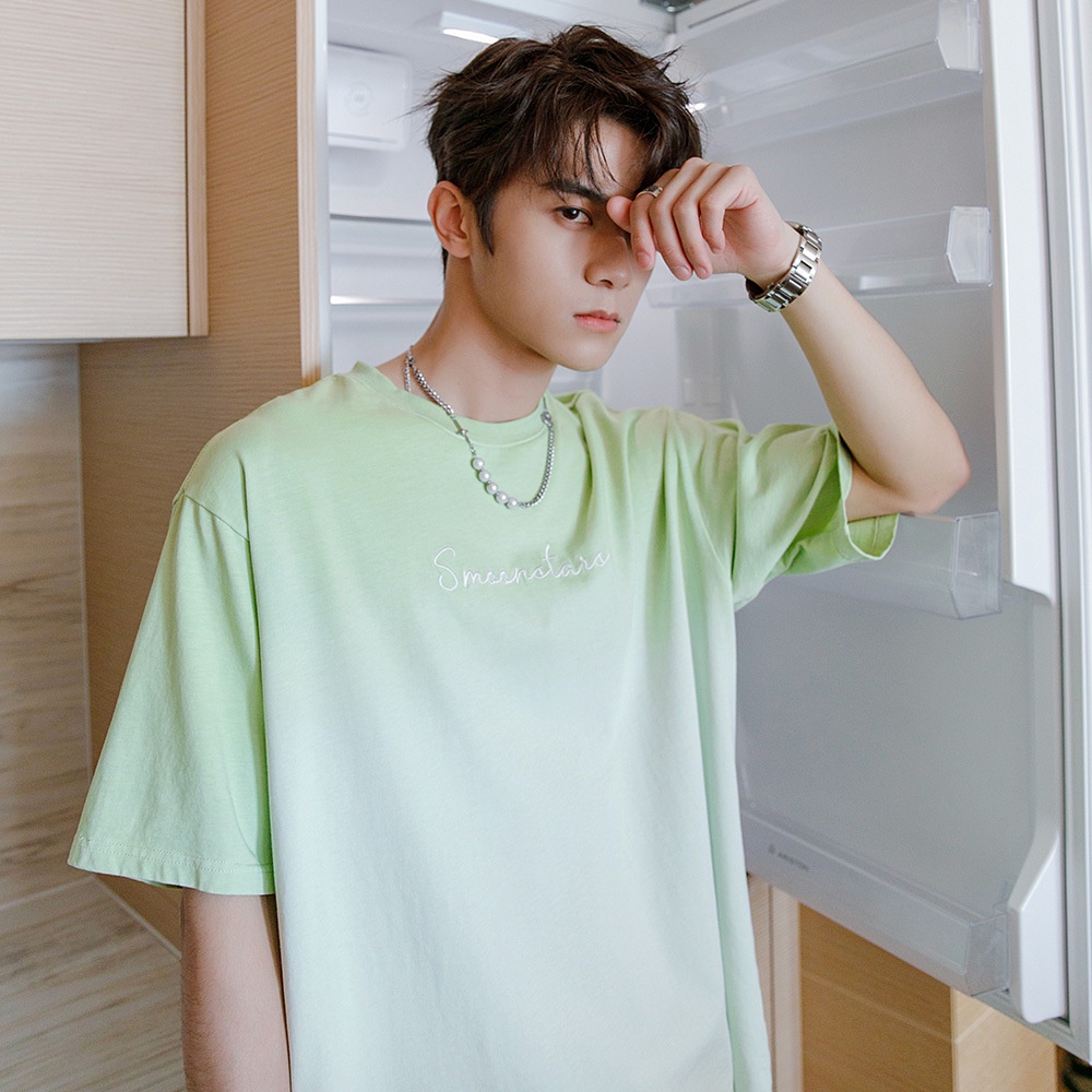 Áo Thun Ngắn Tay Thêu Chữ Màu Xanh Bơ Gradient Thời Trang Cho Nam Nữ