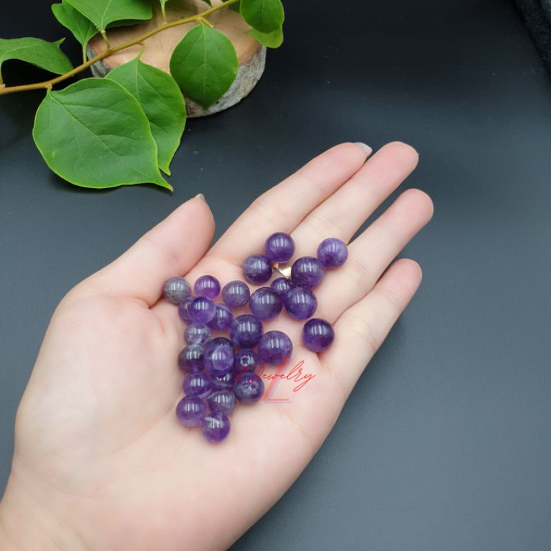 1 hạt đá màu tím