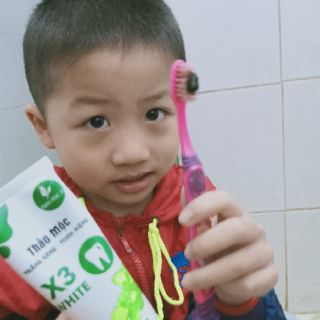 2 Kem đánh răng thảo mộc 37