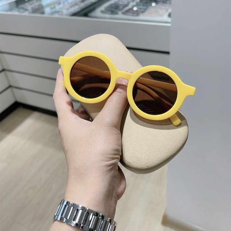 Kính Mát Gọng Tròn Chống Tia UV Dễ Thương Dành Cho Bé