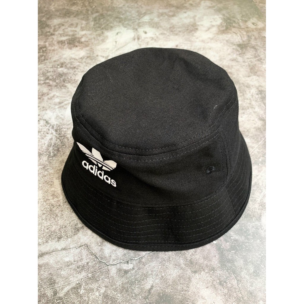 ♥️♥️[Chuẩn Auth] Mũ Nón Bucket Màu Đen Logo Thêu Nổi - Chất Lượng Chính Hãng, Giá Rẻ - Adicolor Bucket Hat Black