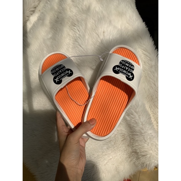 Dép bánh mì hottrend