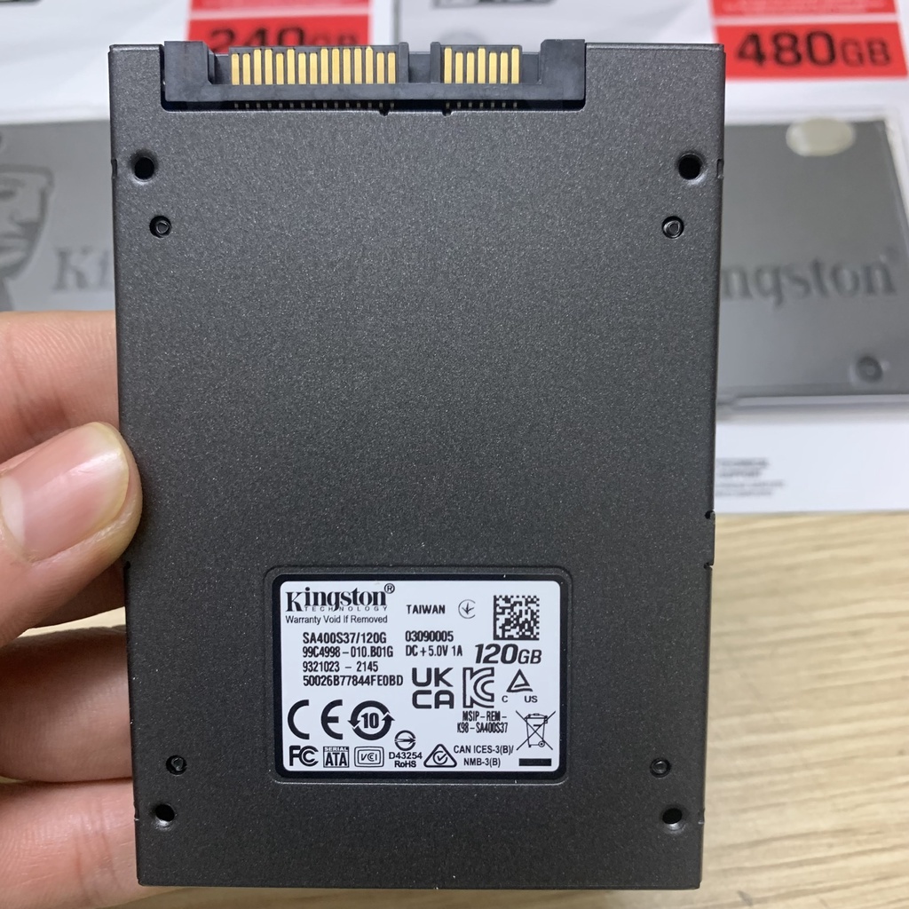 Ổ cứng SSD Kingston A400 120Gb/240Gb/480Gb sata 3 2.5''- Hàng chính hãng bảo hành 3 năm