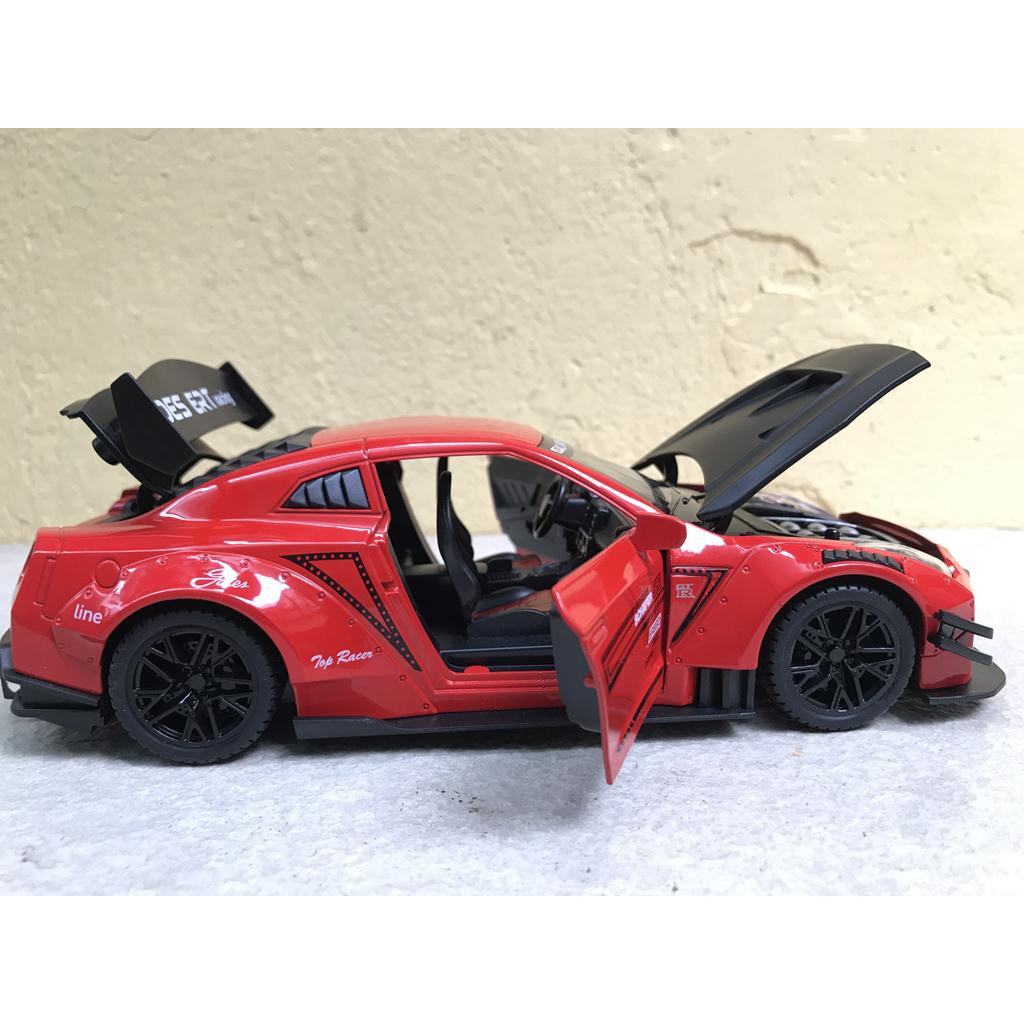 Mô hình xe Ô tô NISSAN GT- R 1:24