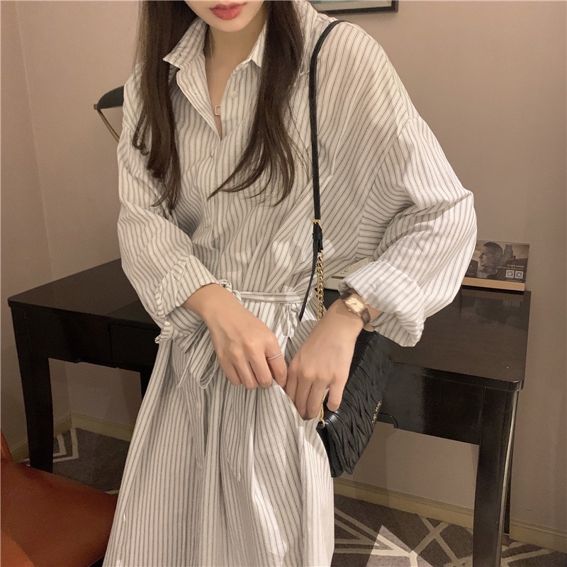 Đầm Midi Kẻ Sọc Cột Dây Cổ Bẻ Phong Cách Mới 45697