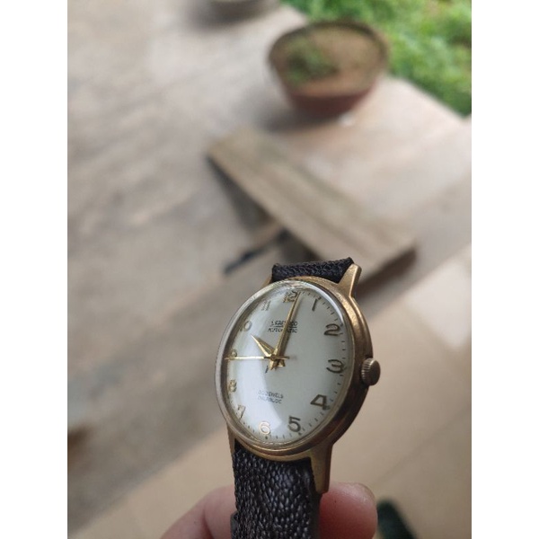 Đồng hồ cơ cổ Nam, nữ hiệu Lebernco Thụy Sĩ