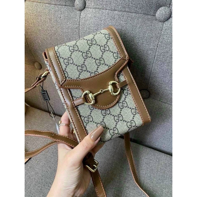 túi cốp đựng điện thoại gucci