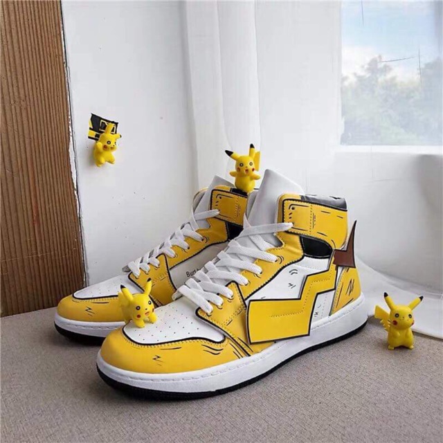 Sneaker pikachu