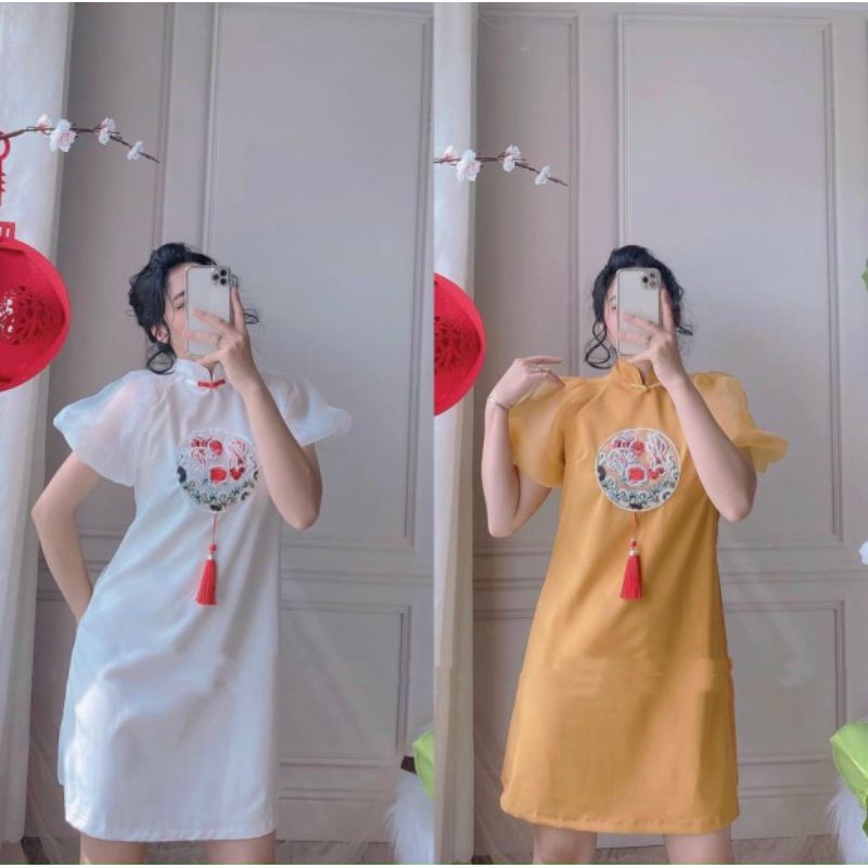 Đầm cổ Tàu tay phồng phối voan.