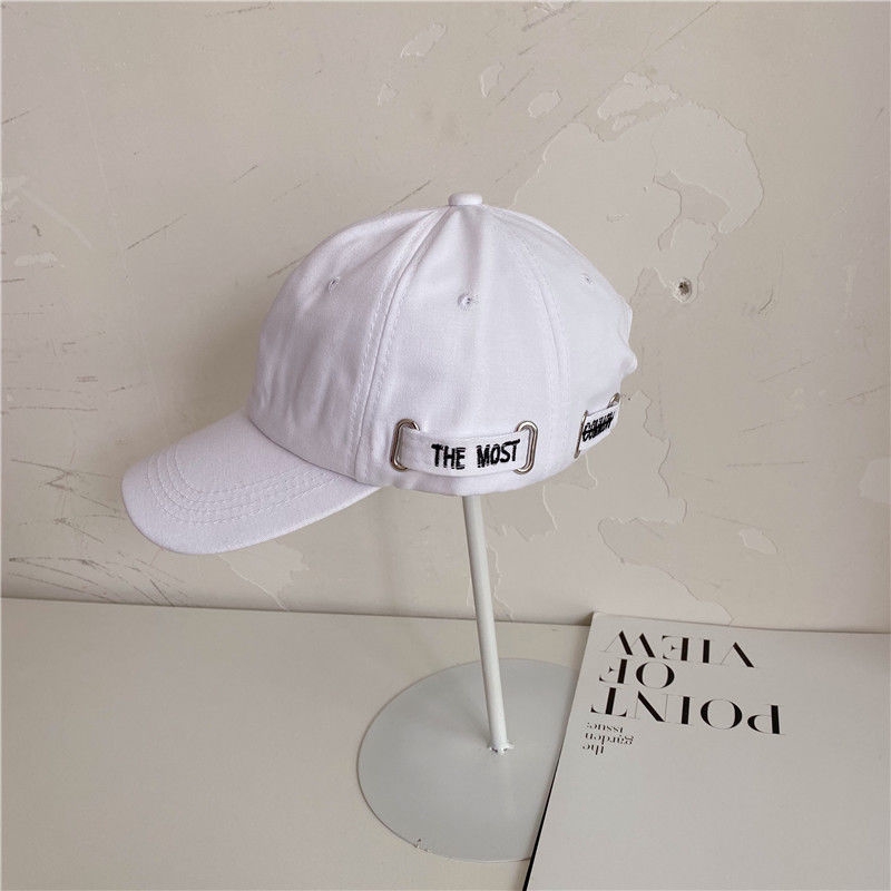 Mũ lưỡi trai thêu chữ phong cách trẻ trung năng động