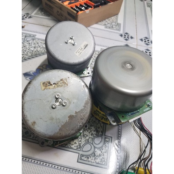 Động cơ 9.4W [đã sử dụng] | BigBuy360 - bigbuy360.vn