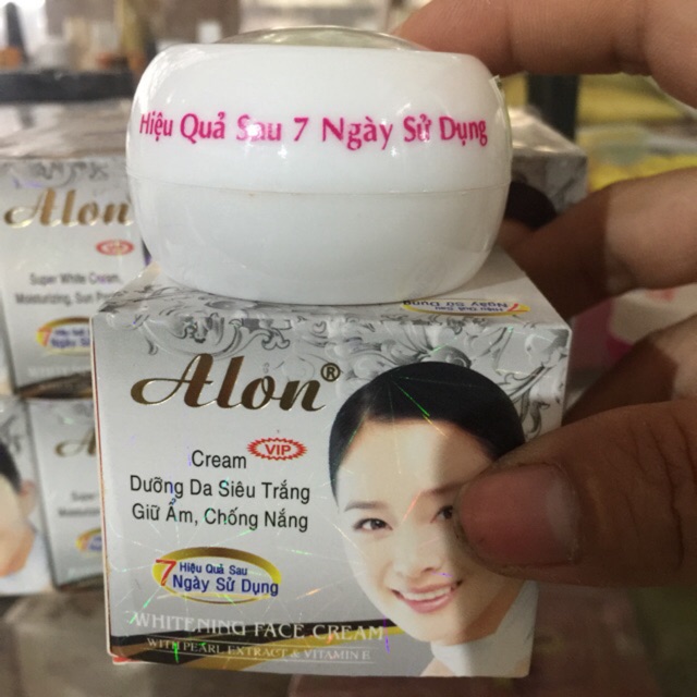 Alon dưỡng da siêu trắng