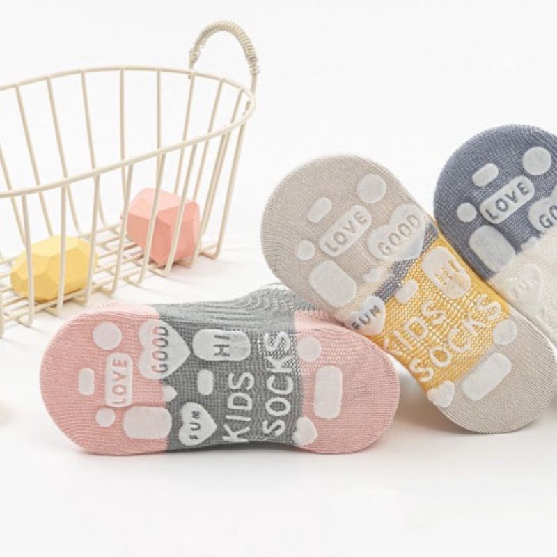 Set 5 đôi Tất vớ cho bé sơ sinh đế chống trượt, cổ ngắn, lưới thoáng mềm mại, co giãn thoải mái form Hàn Quốc