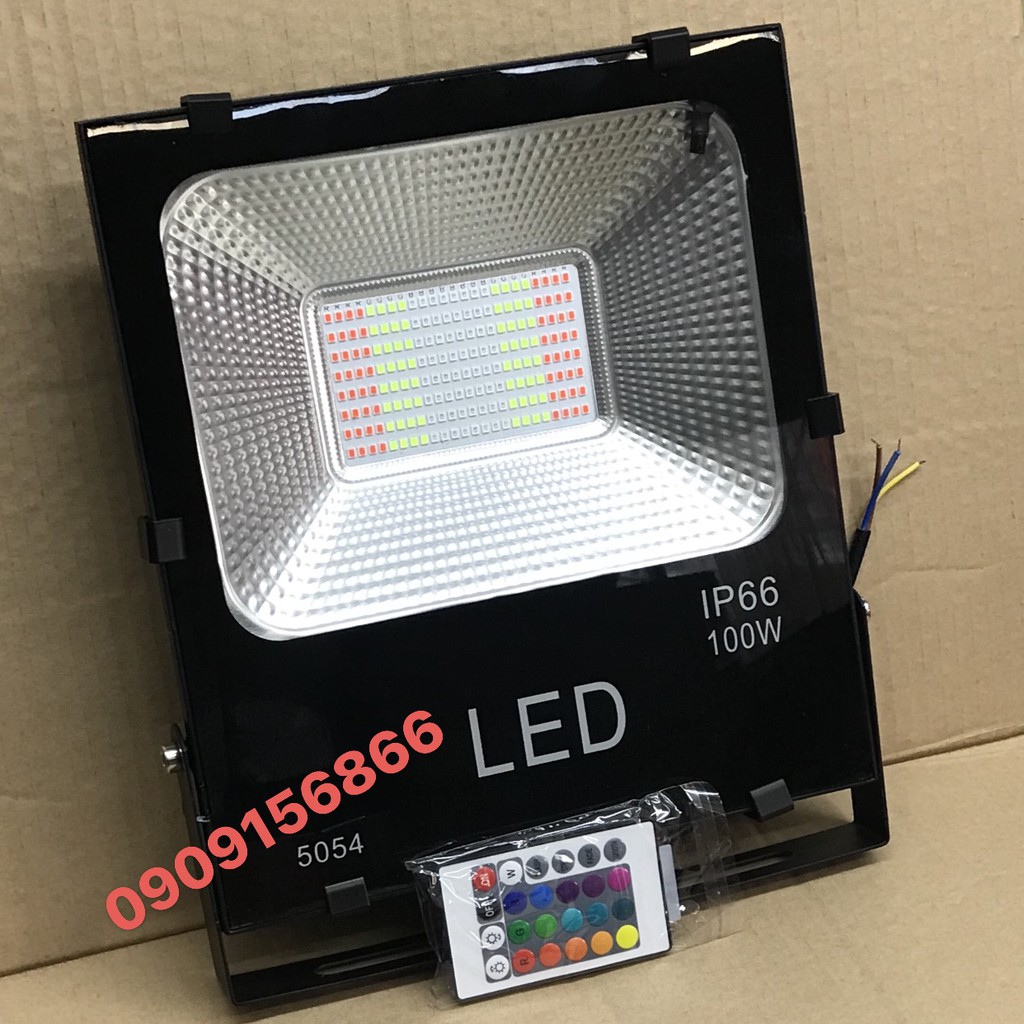 Pha led 100w đổi màu