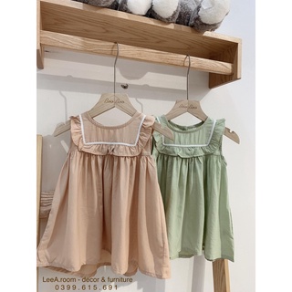 Kệ Gỗ Gắn Tường Trang Trí Shop Quần Áo Trẻ Em (Ảnh Thật, Có Sẵn)