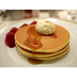 Bột làm bánh HOT CAKE 500g