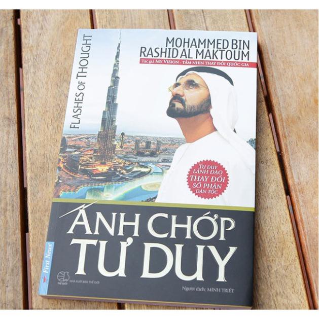 Sách First News - Ánh Chớp Tư Duy - Tư Duy Lãnh Đạo Thay Đổi Số Phận Dân Tộc