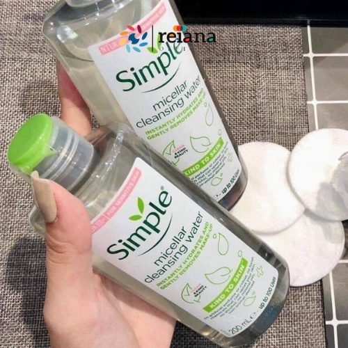 Tẩy Trang Simple Dịu Nhẹ Dưỡng Ẩm Dành Cho Da Nhạy Cảm - 200ml