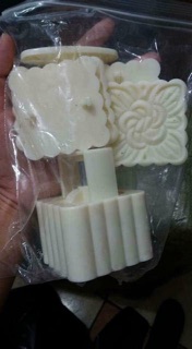 Bộ khuôn làm bánh trung thu