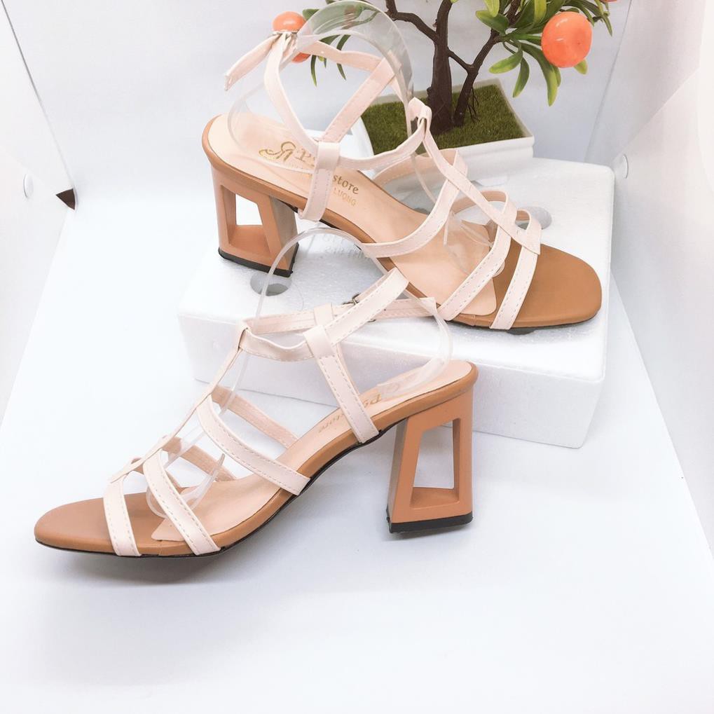 Giày Cao Gót Vuông 7p khoét Kiểu Màu Nâu Nhiều Dây Ngang PN