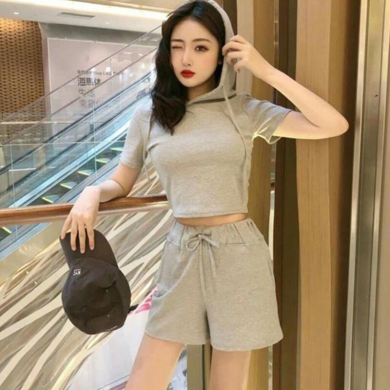 Áo croptop trơn có mũ tay lỡ siêu hot giá rẻ có nhiều màu  ༷