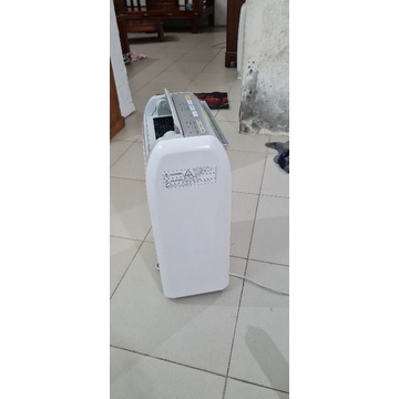 Máy hút ẩm panasonic F-YHC12X