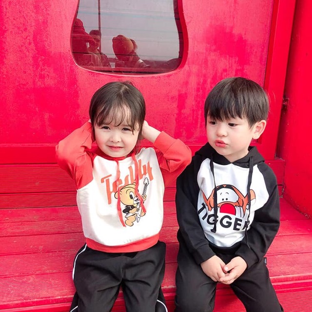 Áo hoodie hoạ tiết hoạt hình | BigBuy360 - bigbuy360.vn