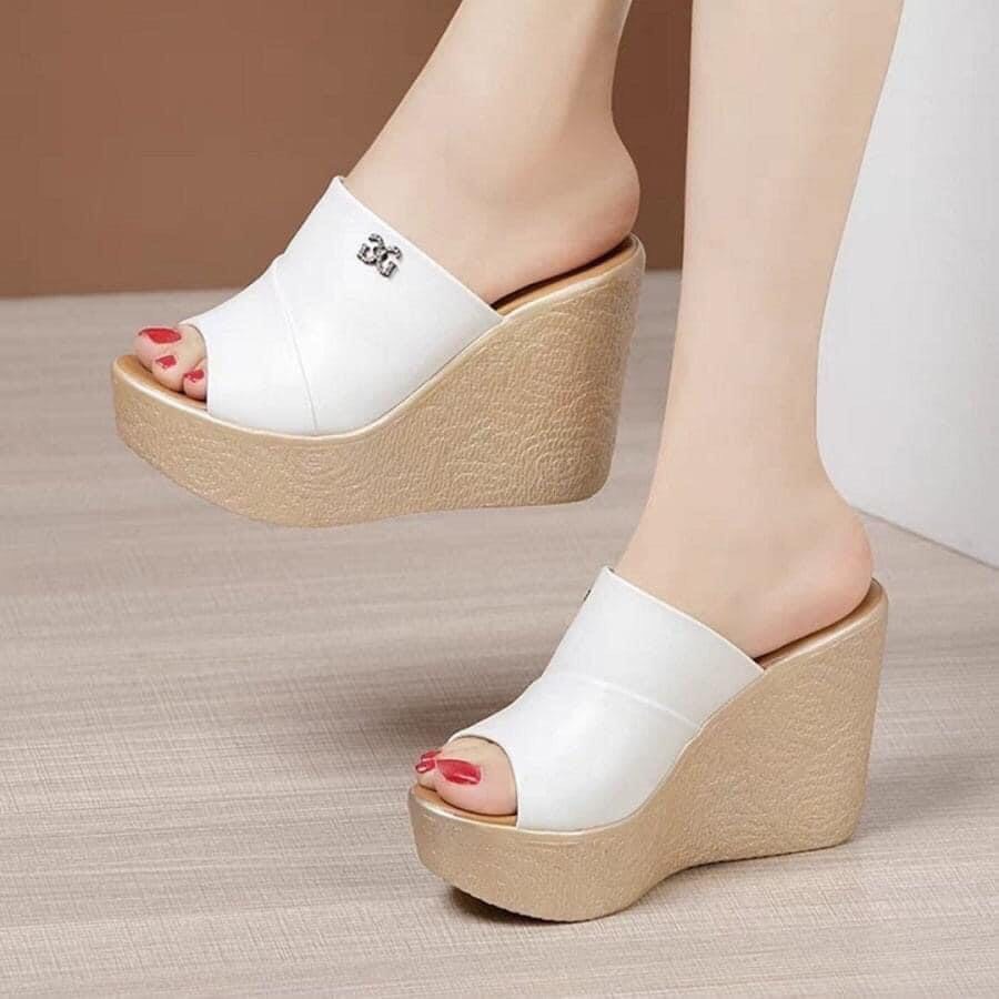 Dép xuồng phụ kiện 9p