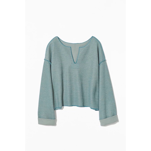 Áo tay loe U.O Jax Inside Out Notch Neck Top