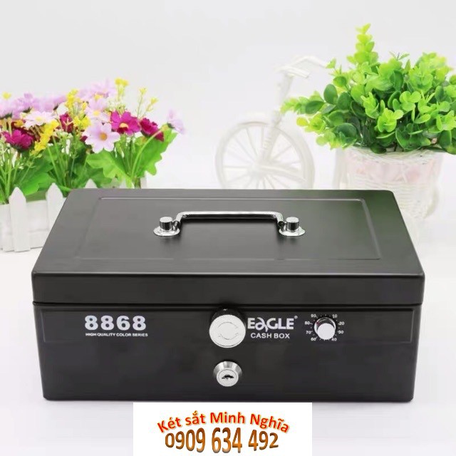 Két sắt đựng tiền cho thủ quỹ, thu ngân, bảo vệ mini Eagle 8868, 668L