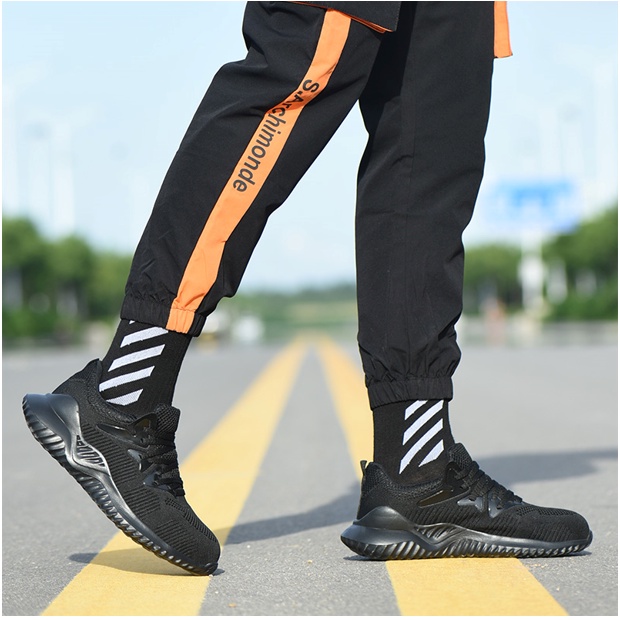 Giày bảo hộ lao động siêu nhẹ dáng Thể Thao Sneaker JB903, có mũi thép chống va đập