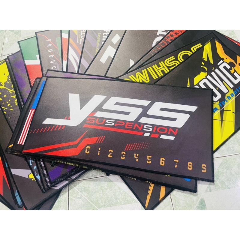 Thảm lót chống xe máy