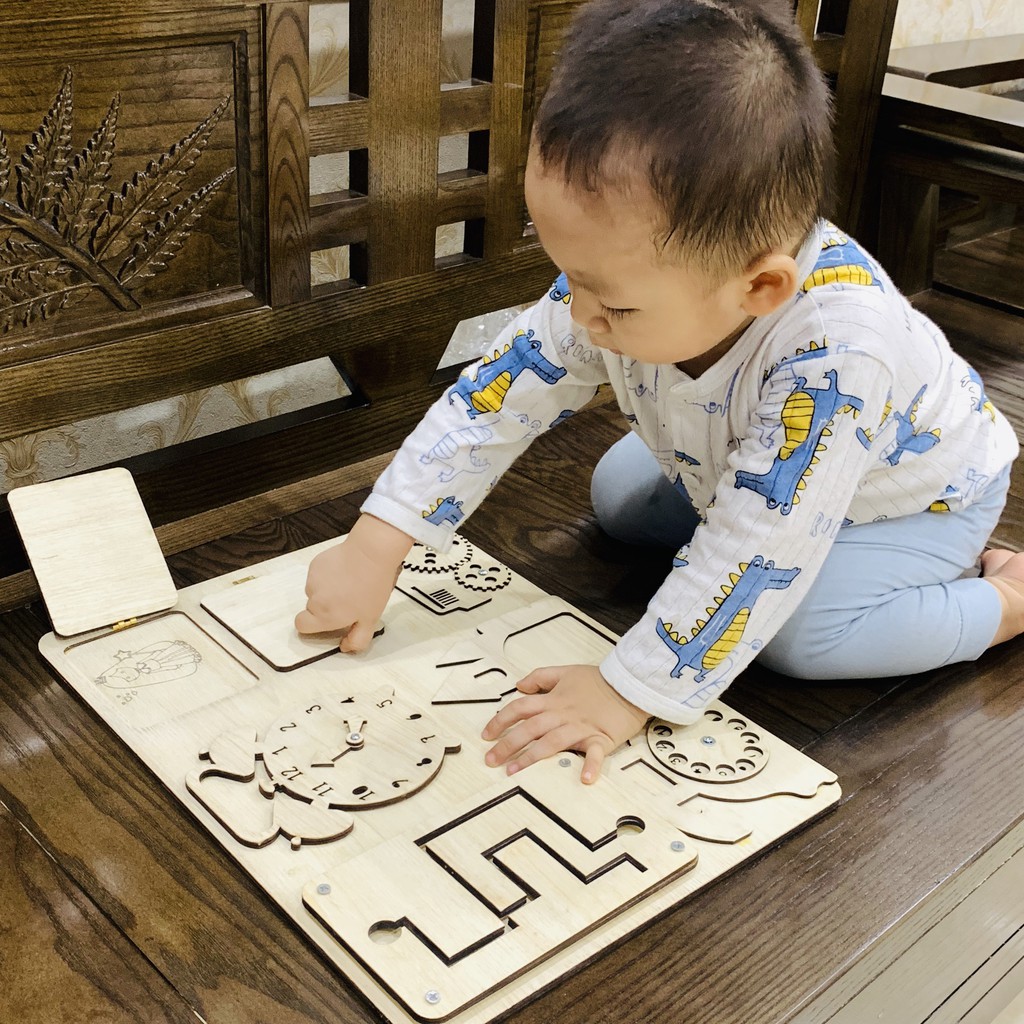 Đồ Chơi Gỗ,Bảng Bận Rộn Busyboard Dành Cho Trẻ Từ 1 Đến 3 Tuổi Phát Triển Kỹ Năng Toàn Diện Lâu Đài Thuần Mộc