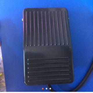 Công tắc bàn đạp TFS-1,10A-250VAC bằng nhựa