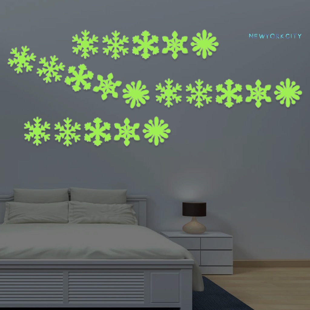 1 Bộ Miếng Dán Tường Dạ Quang Bằng PP Hình Bông Tuyết Giáng Sinh Bắt Mắt Dễ Tháo Gỡ Dùng Trang Trí Nhà Cửa