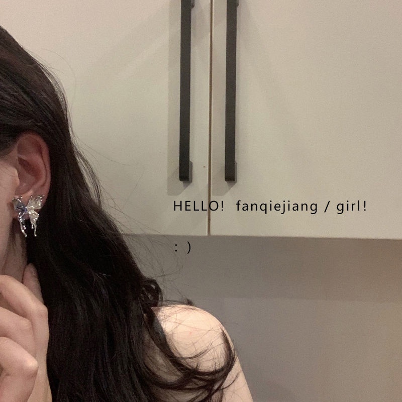 Khuyên tai bươm bướm ba chiều tùy chỉnh siêu xinh xắn phong cách mới 2021 dành cho nữ