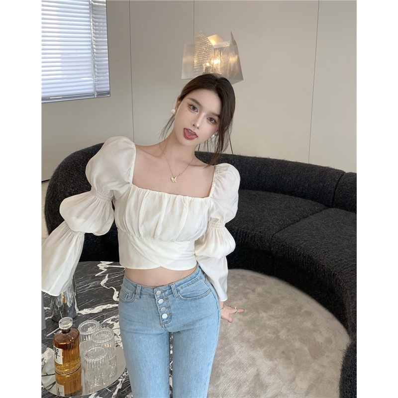 QKOOLE  Áo croptop Lệch Vai Tay Loe Màu Trơn Phong Cách Hàn Quốc Cho Nữ