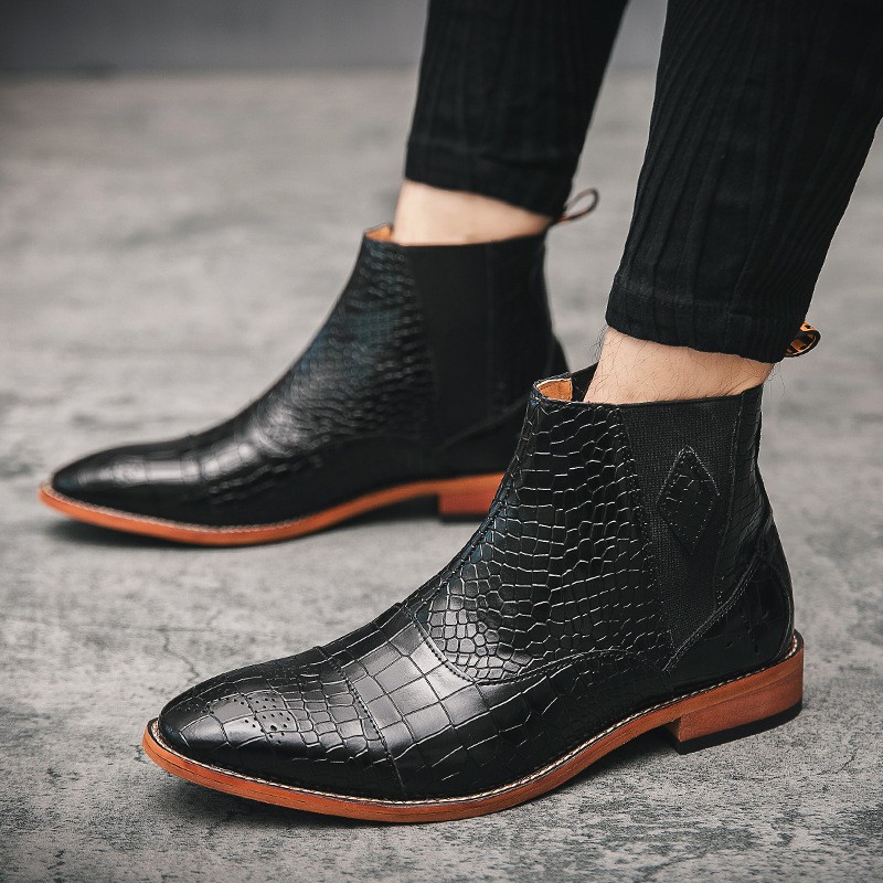 British plus size pointed toe Martin boots men's trend stylist Chelsea boots men's fashion high-top leather shoes