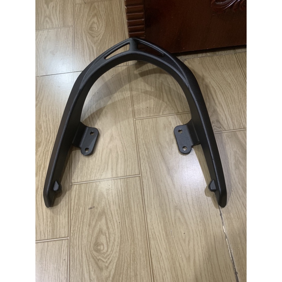 Cảng sau xe wave anpha 110 cc màu đen kiểu phay lỗ