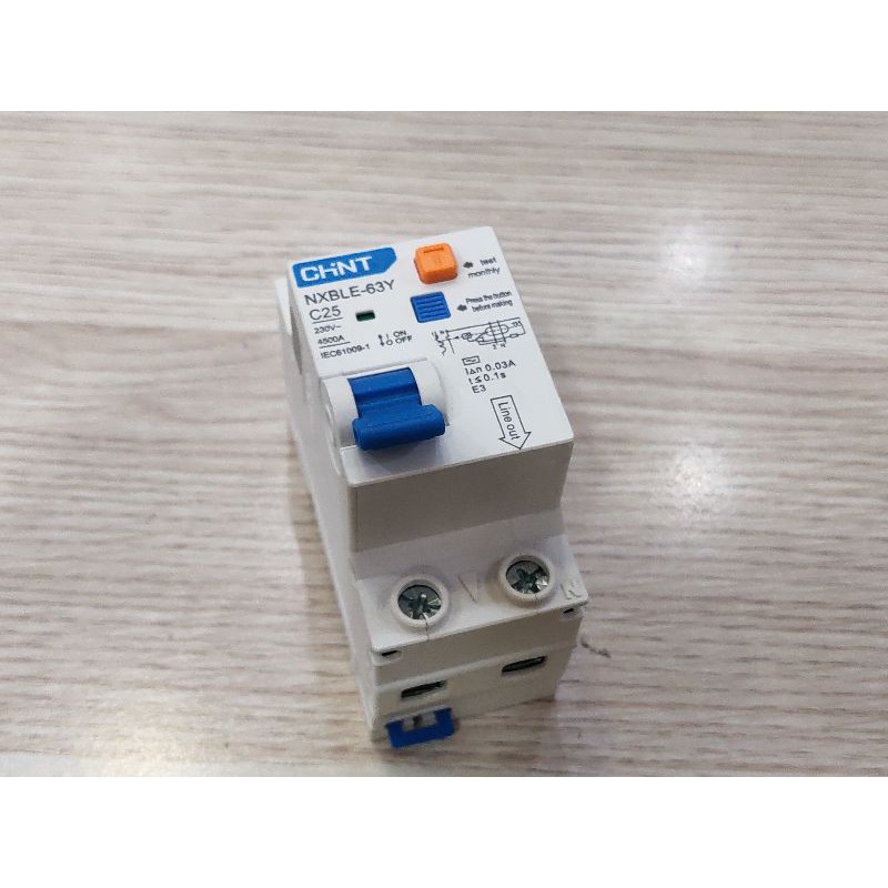 Cầu dao MCB 2P RCBO CB chống giật 30mA NXBLE-63Y 6A~63A 1P+N  Chint, loại tích hợp nhỏ gọn, cầu dao đóng cắt  2 cực - NXBLE-63Y 1P+N C6