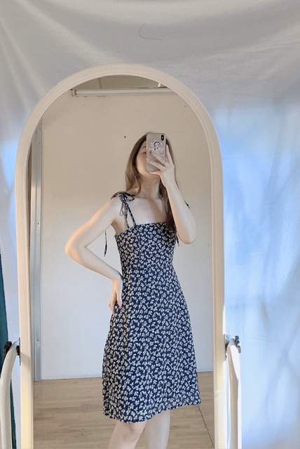 VÁY VOAN HOA HOA HAI DÂY KÈM MÚT | BigBuy360 - bigbuy360.vn