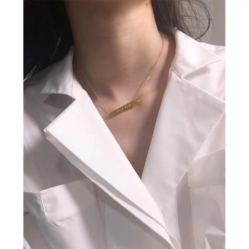 Dây Chuyền Thép Titan Mạ Vàng Hồng 18K Mặt Thẻ Bài Thời Trang Châu Âu