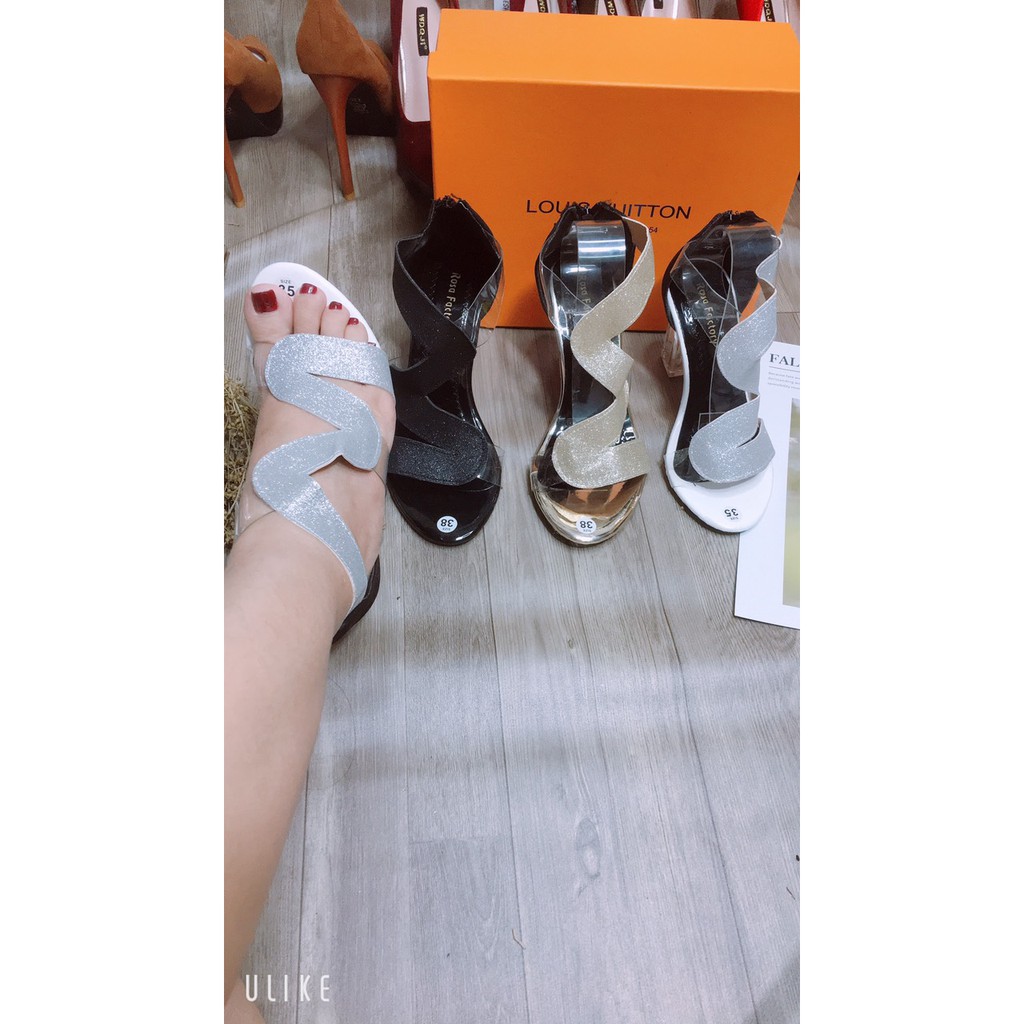 Giày Sandal Cao Gót Kim Sa Quai Dích Dắc Gót Trong 7 cm Sang Chảnh