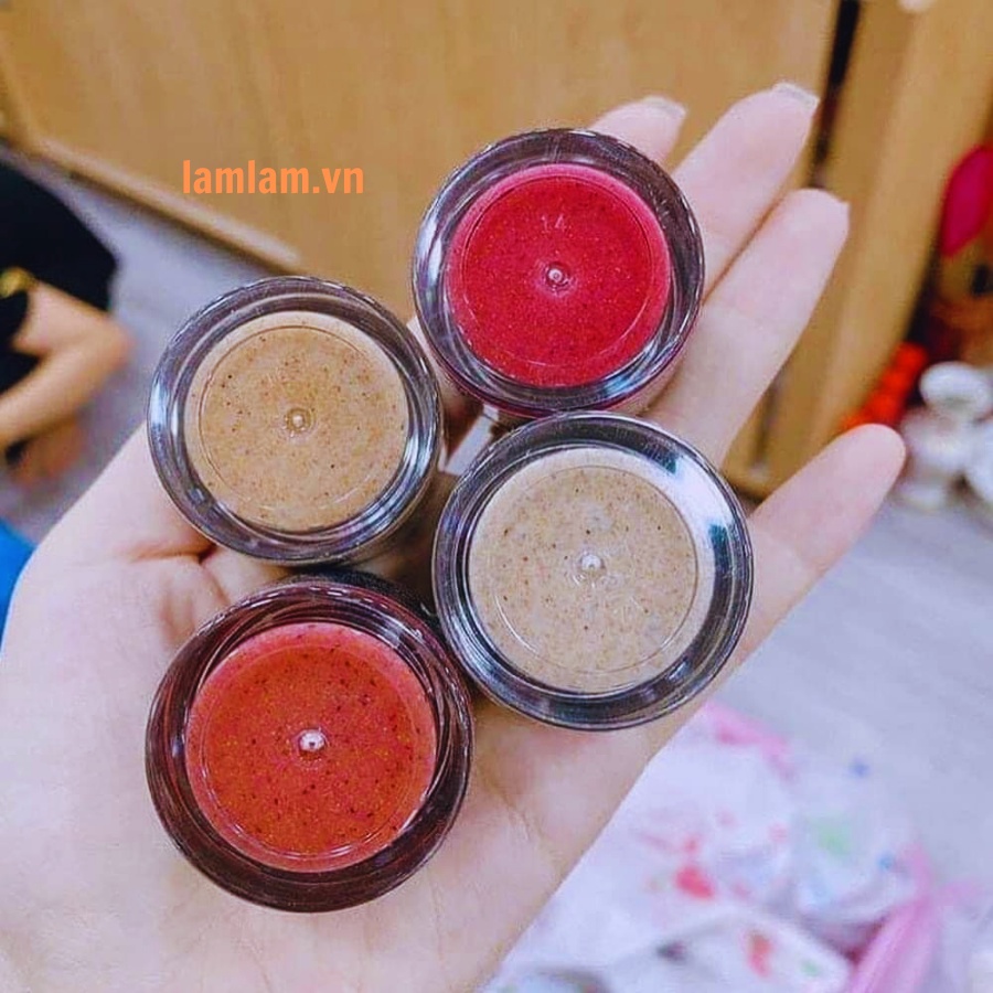 Tẩy tế bào chết môi Beauty Treats Lip Scrub