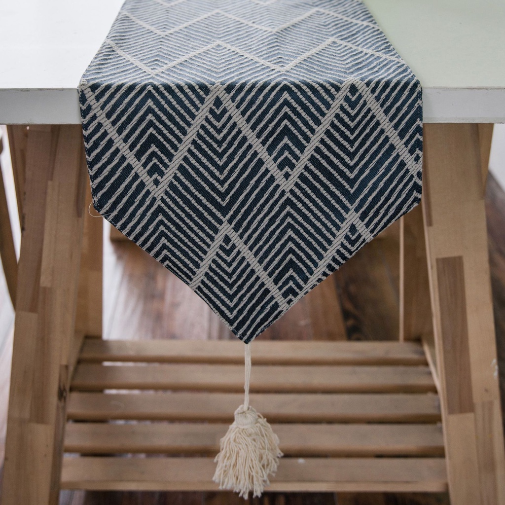 Khăn Trải Bàn Họa Tiết Gợn Sóng Phong Cách Bắc Âu Độc Đáo