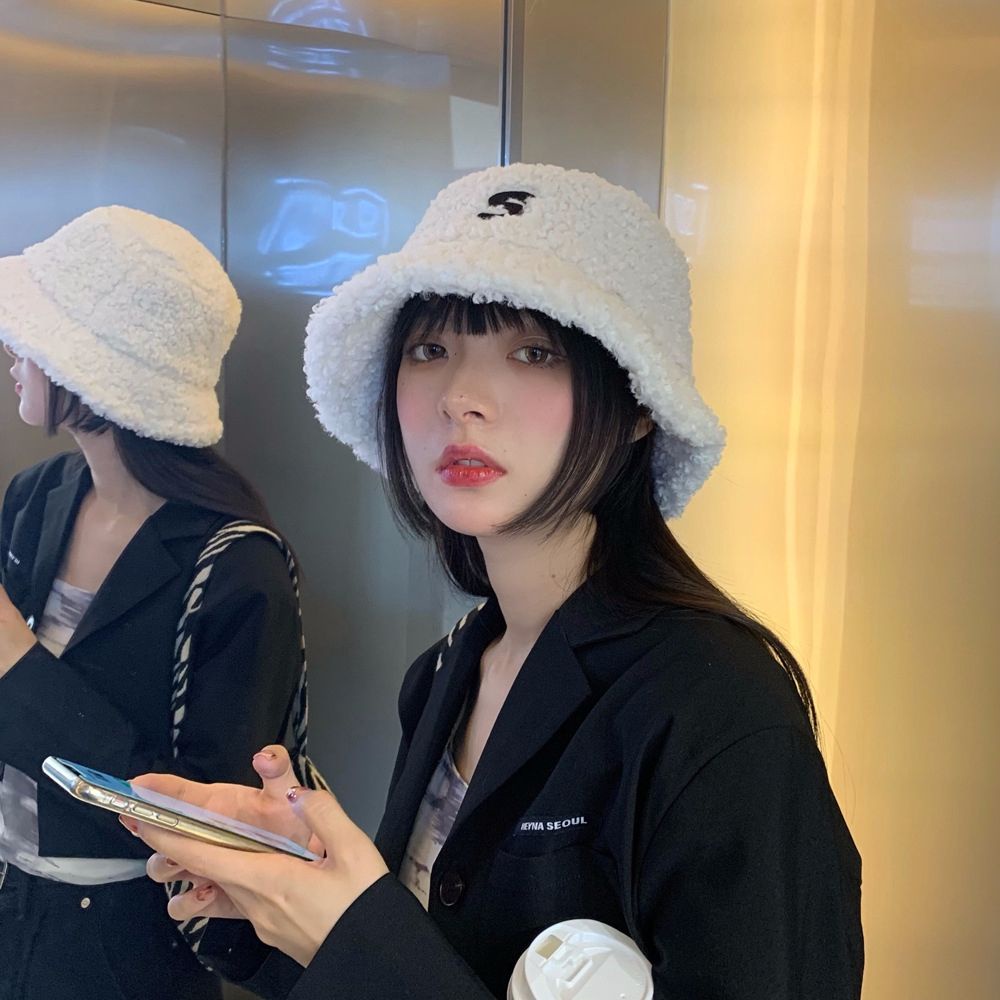 Nón tai bèo bằng vải len lông cừu thêu chữ nhiều màu xinh xắn có thể gấp gọn thời trang thu đông cho nữ